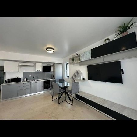 Seafront Papaya Apartment Năvodari Zewnętrze zdjęcie